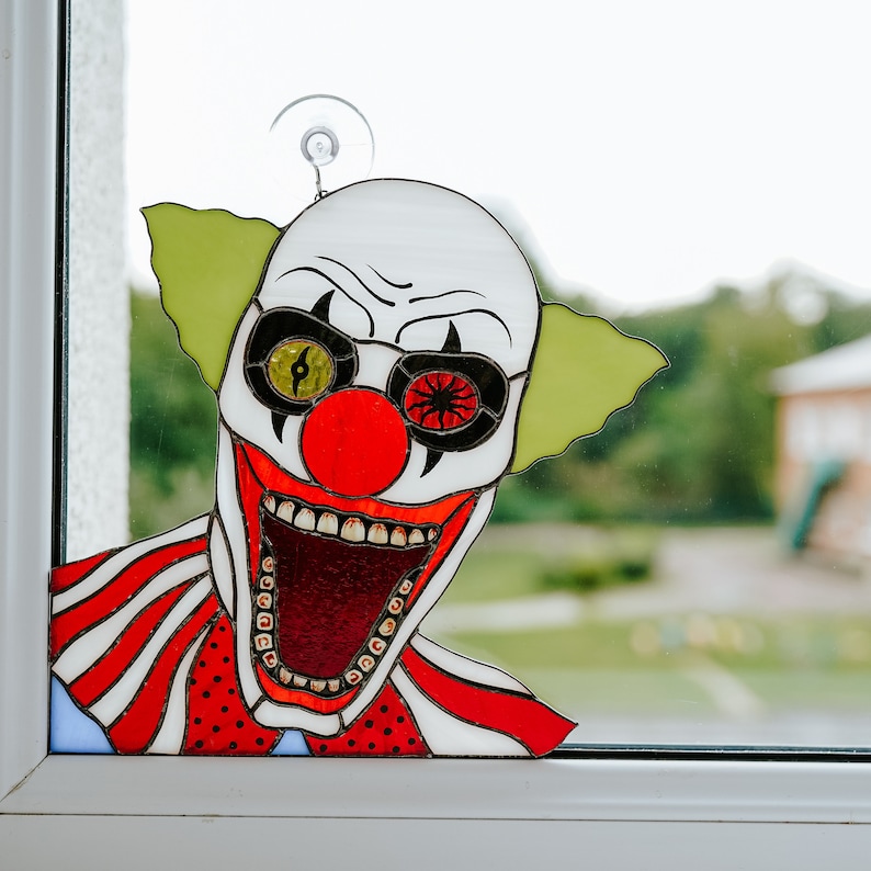 🤡Stained Glass Clown Decor