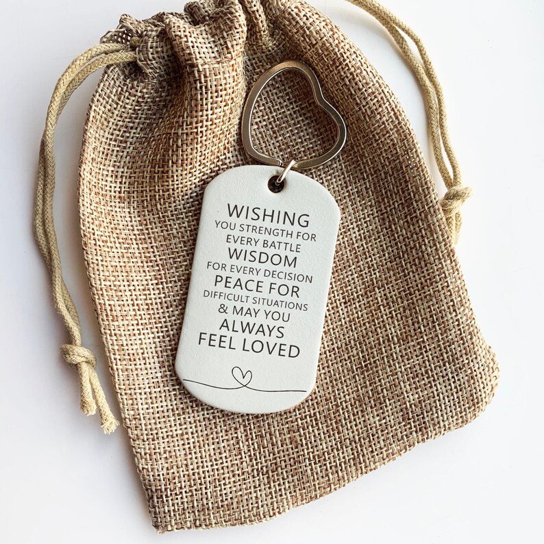 ✨🥰Christmas Gifts for Best Friend | Encouraging Words Leather Keychain🎄