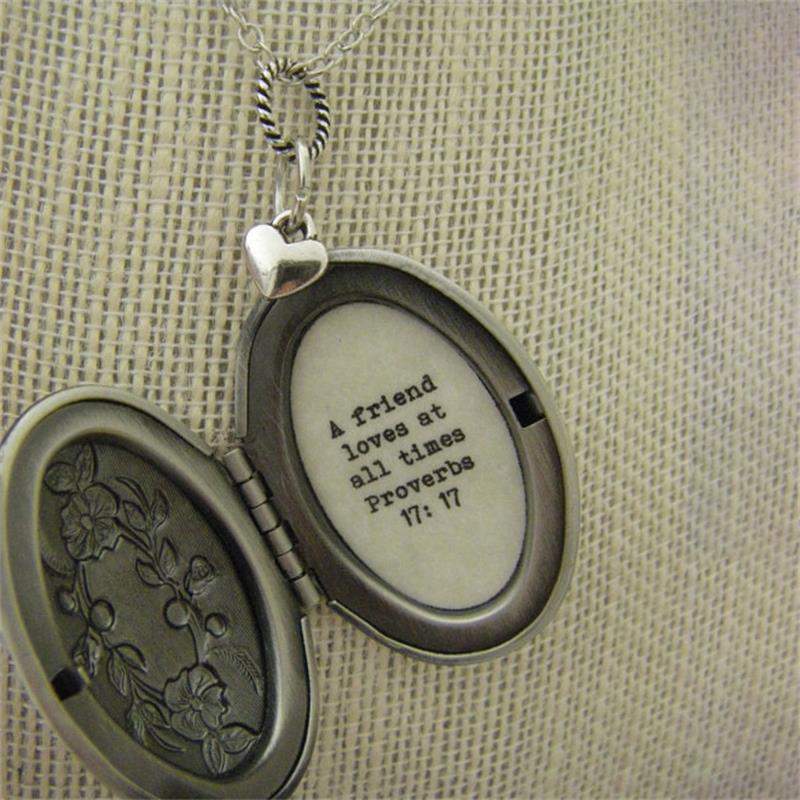 Friendship Locket Necklace Gifts🎁
