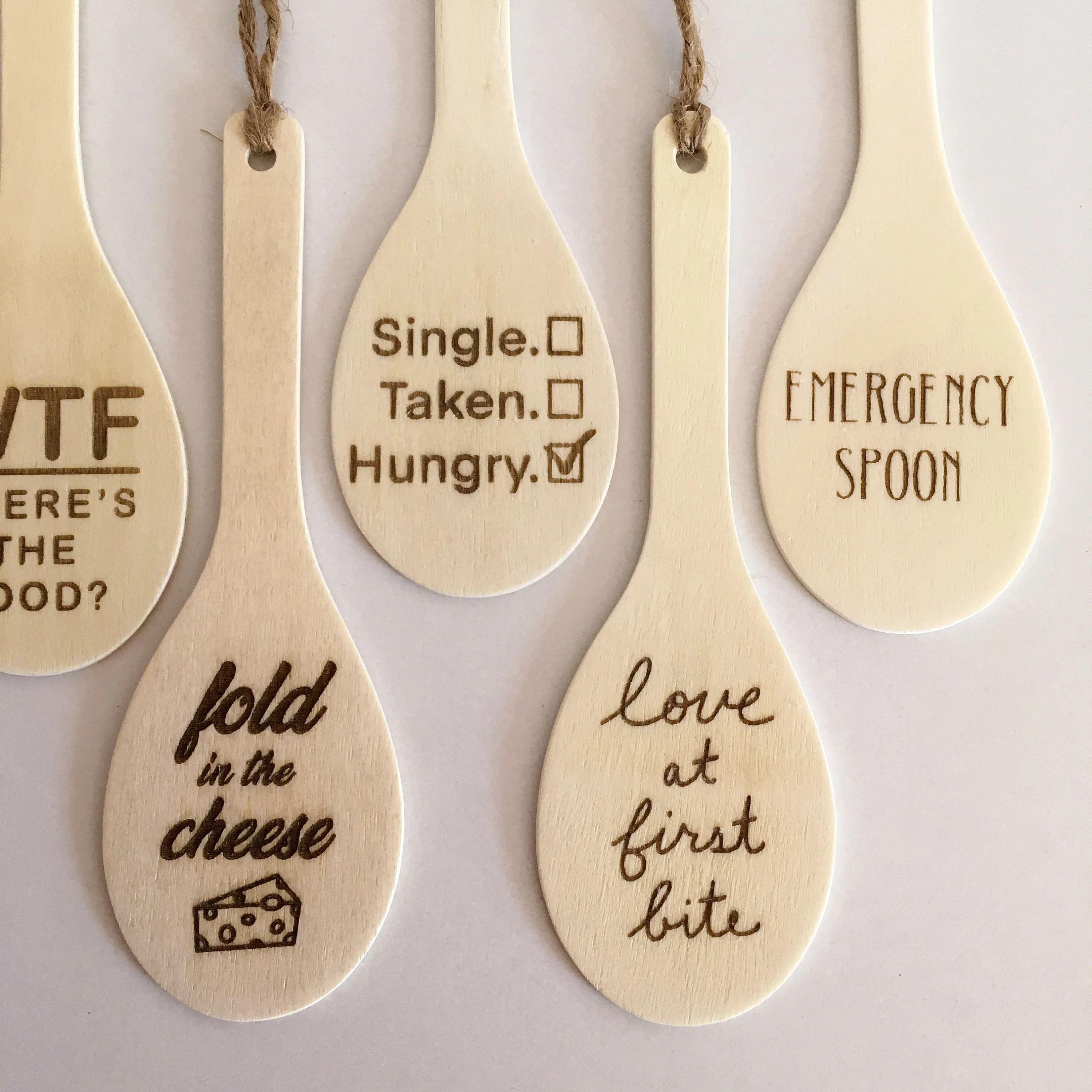 🥄Fun Wooden Spoon Decoration💟