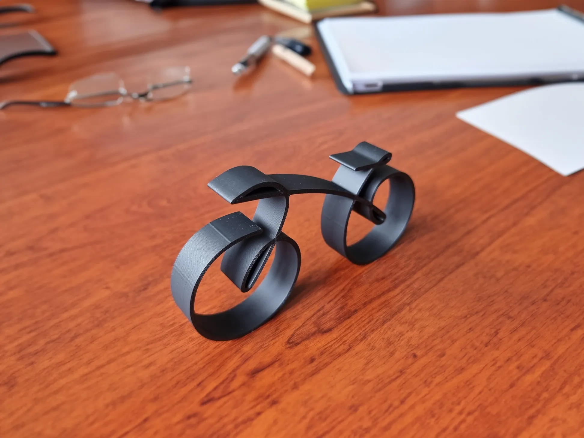 MINIMALISTIC BICYCLE SCULPTURE WIRE FRAMED STYLE