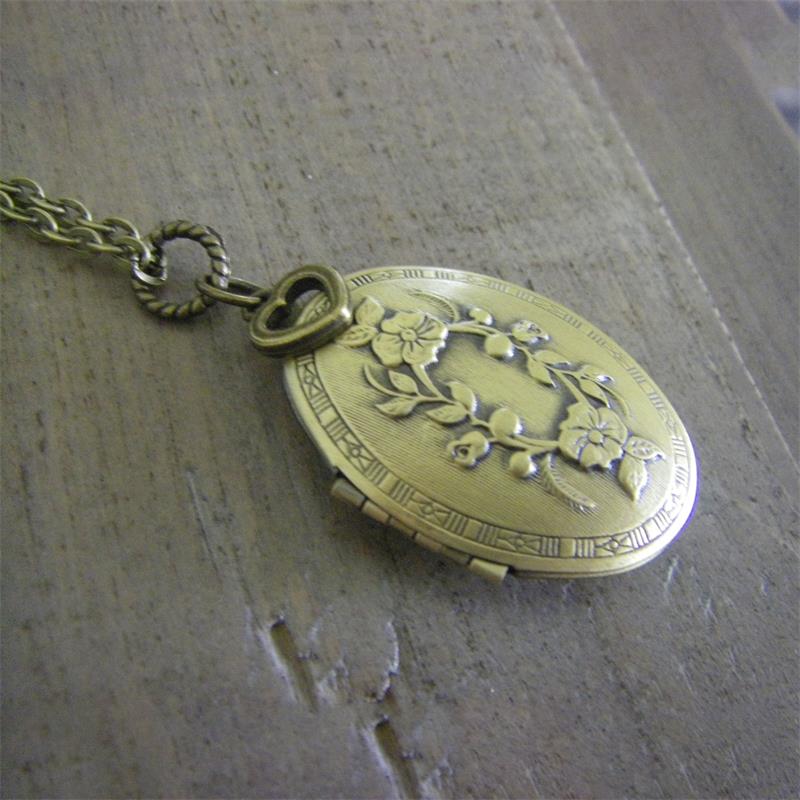 Friendship Locket Necklace Gifts🎁