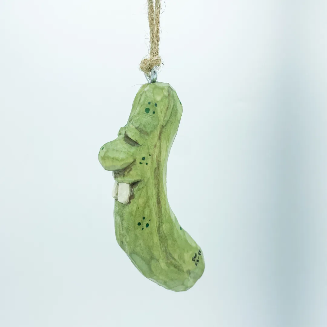 🥒Handmade Wooden Pickle Christmas tree ornament