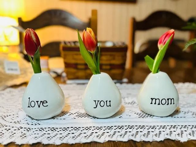 💐Love You Mom Hand Painted Bud Vases