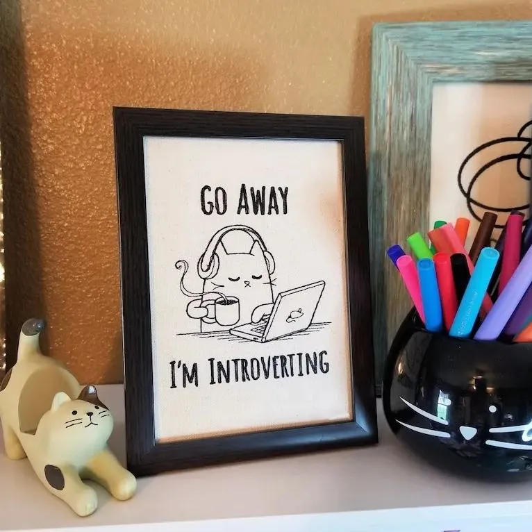 🐱Funny Cat Office Desk Decor