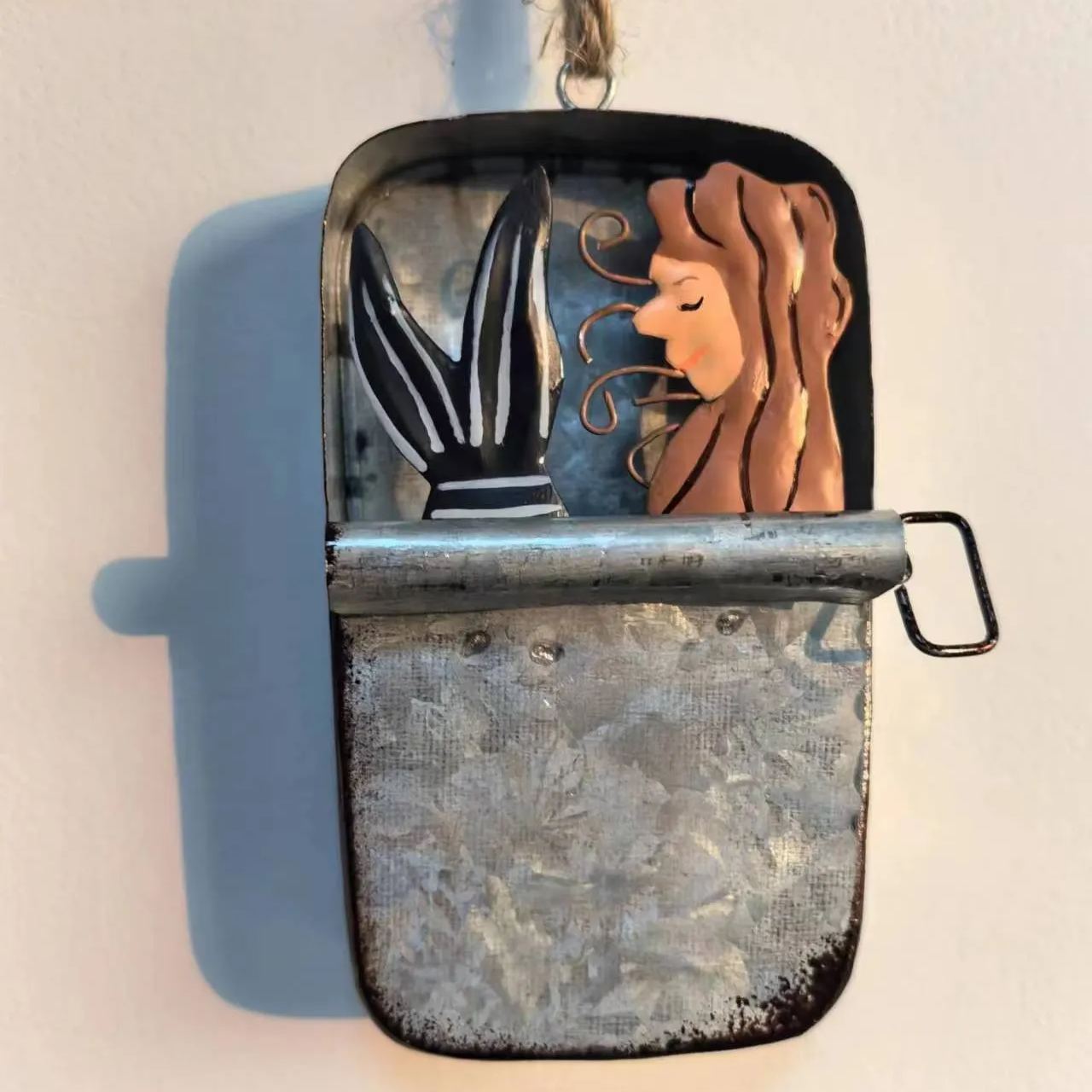 🔥2024 HOT SALE - Tin of Sardines Quirky Hanging Ornament