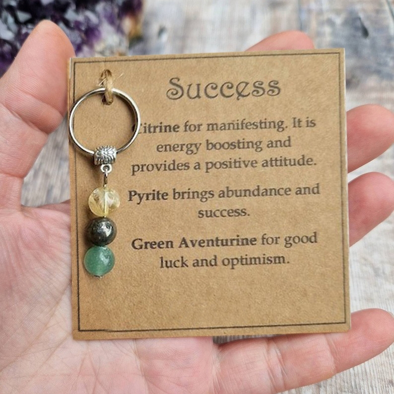 🎁Christmas Gift - Healing gemstone keyring💖