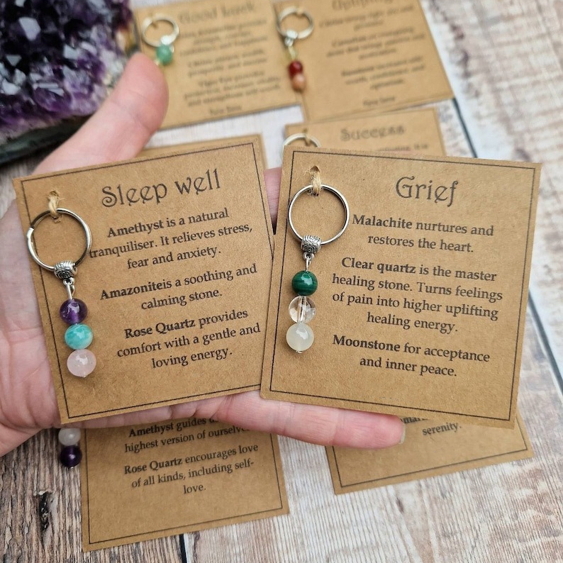 🎁Christmas Gift - Healing gemstone keyring💖