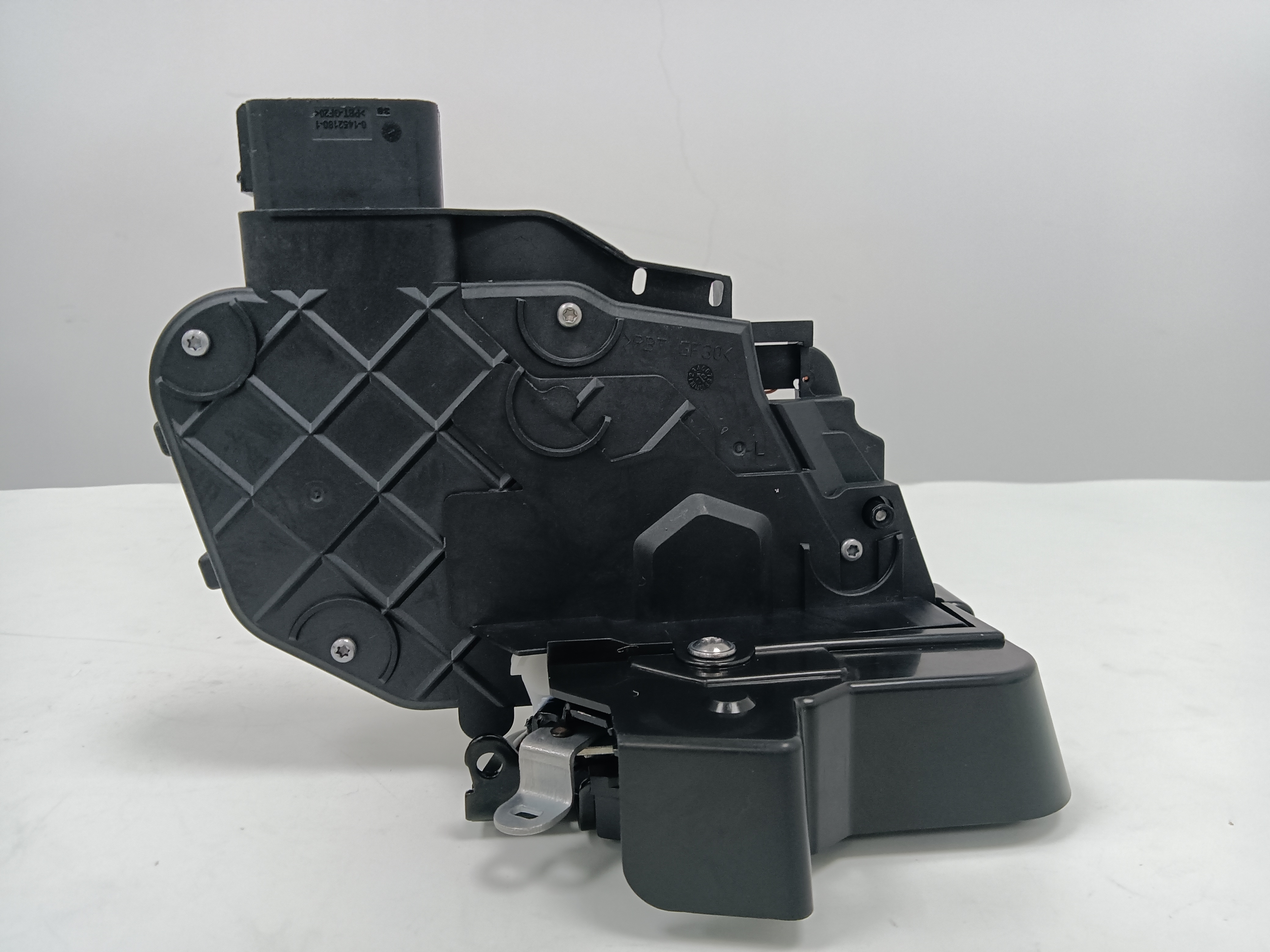 Car parts DOOR LATCH  31253659 FOR VOLVO