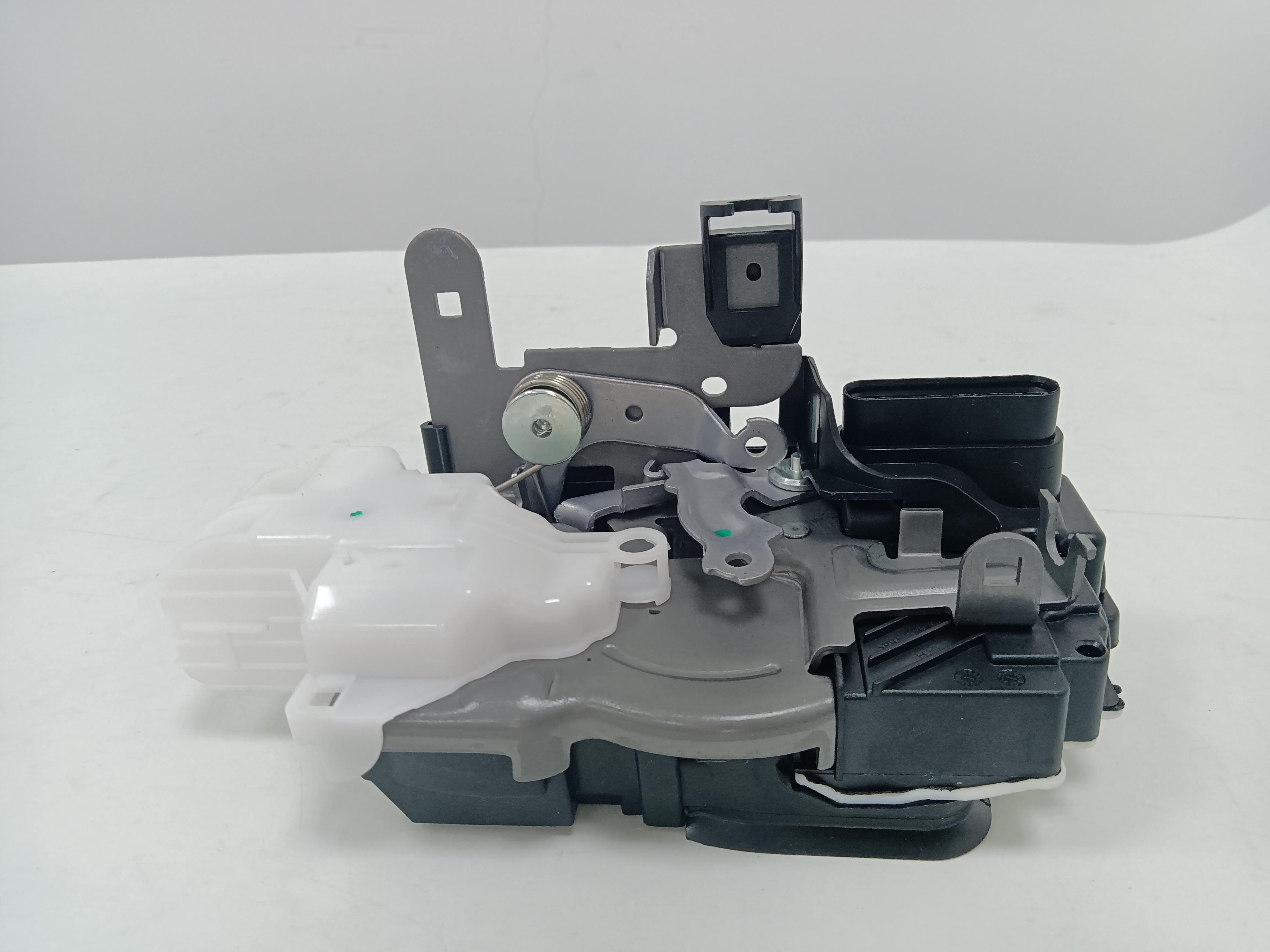 Car parts DOOR LATCH  31391830 FOR VOLVO