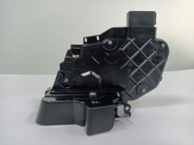 Car parts DOOR LATCH LR011302 FOR LAND ROVER