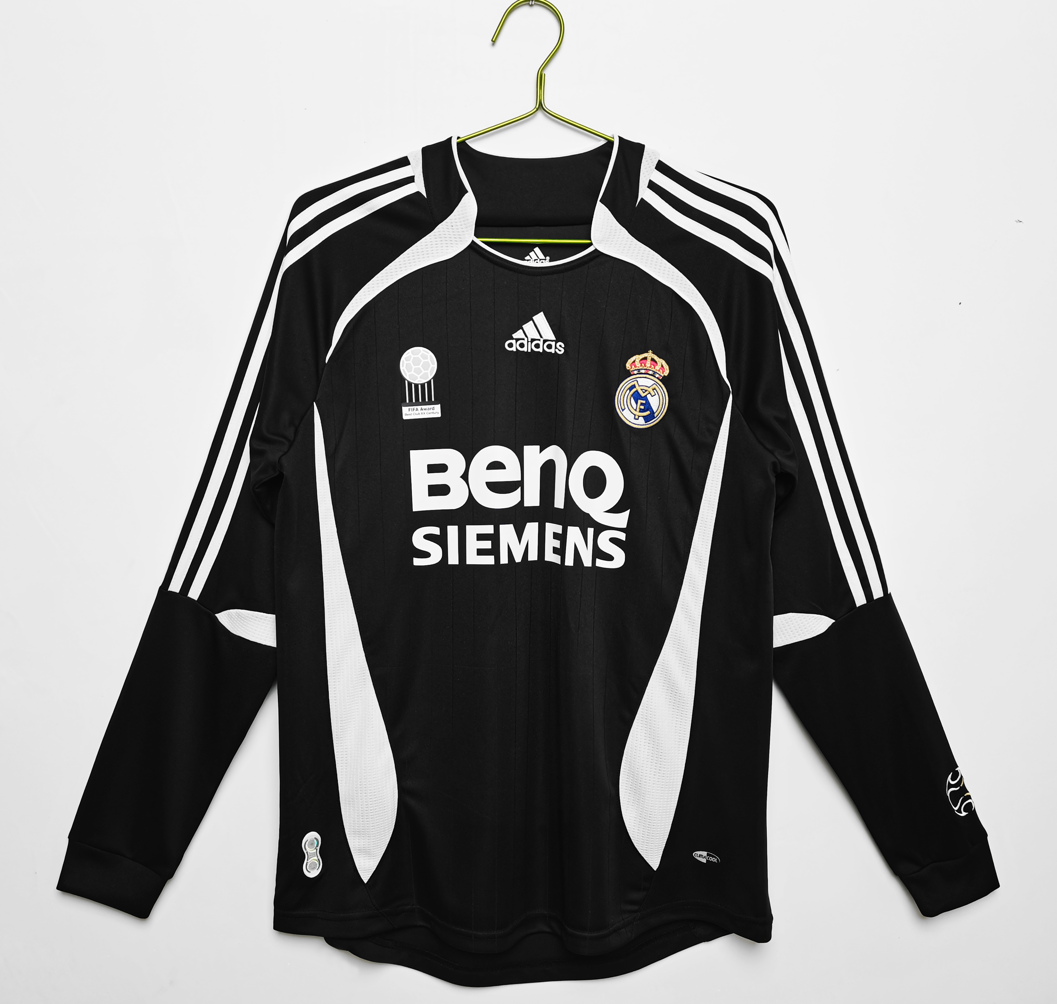 2006 Real Madrid Third Long Sleeve Vintage Shirt