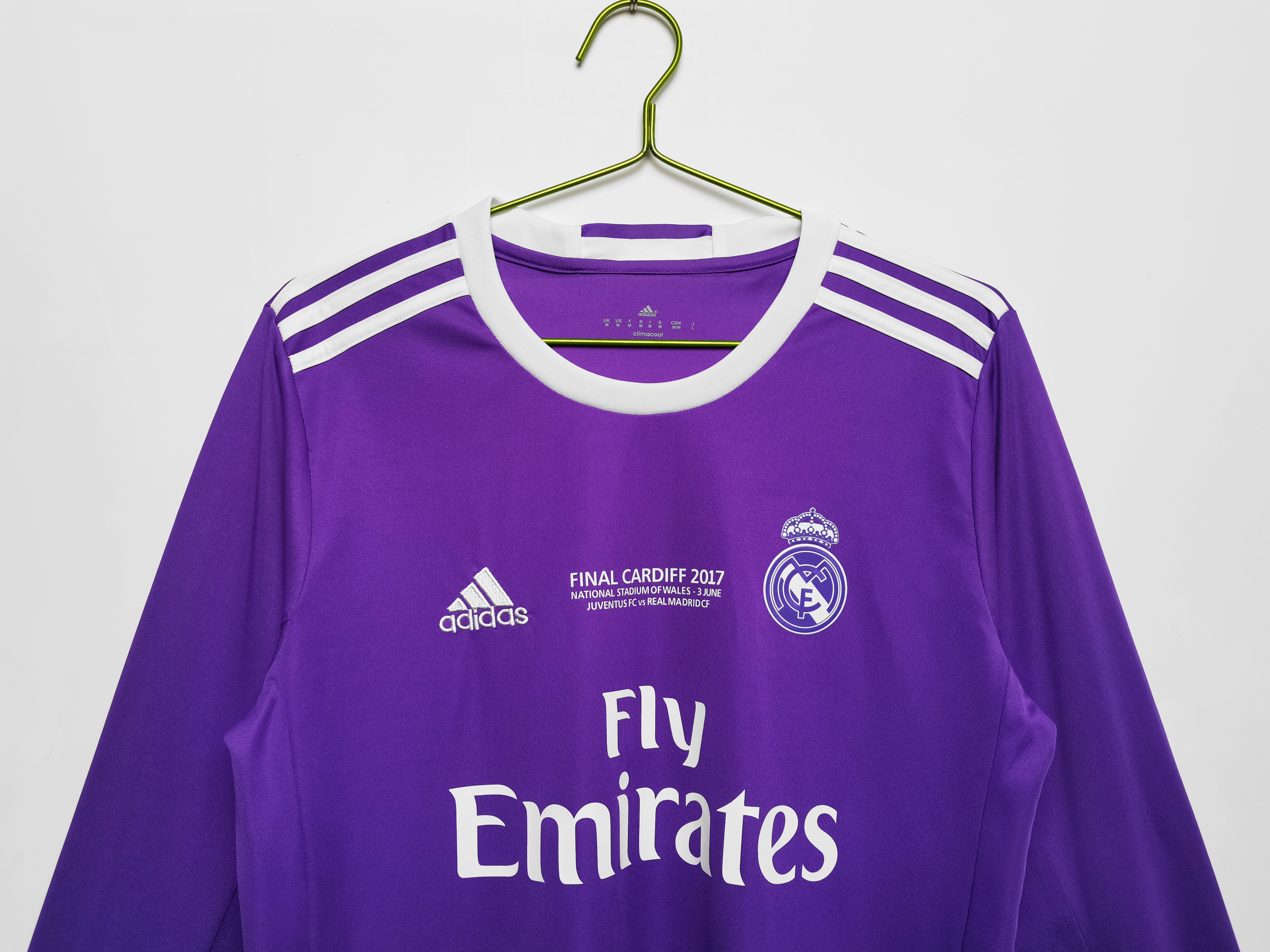 2016/17 Real Madrid Away Vintage Shirt