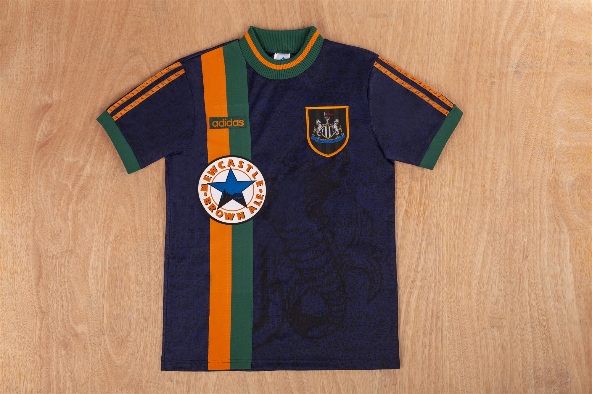 1997/98 Newcastle United Away Retro Football Shirt  