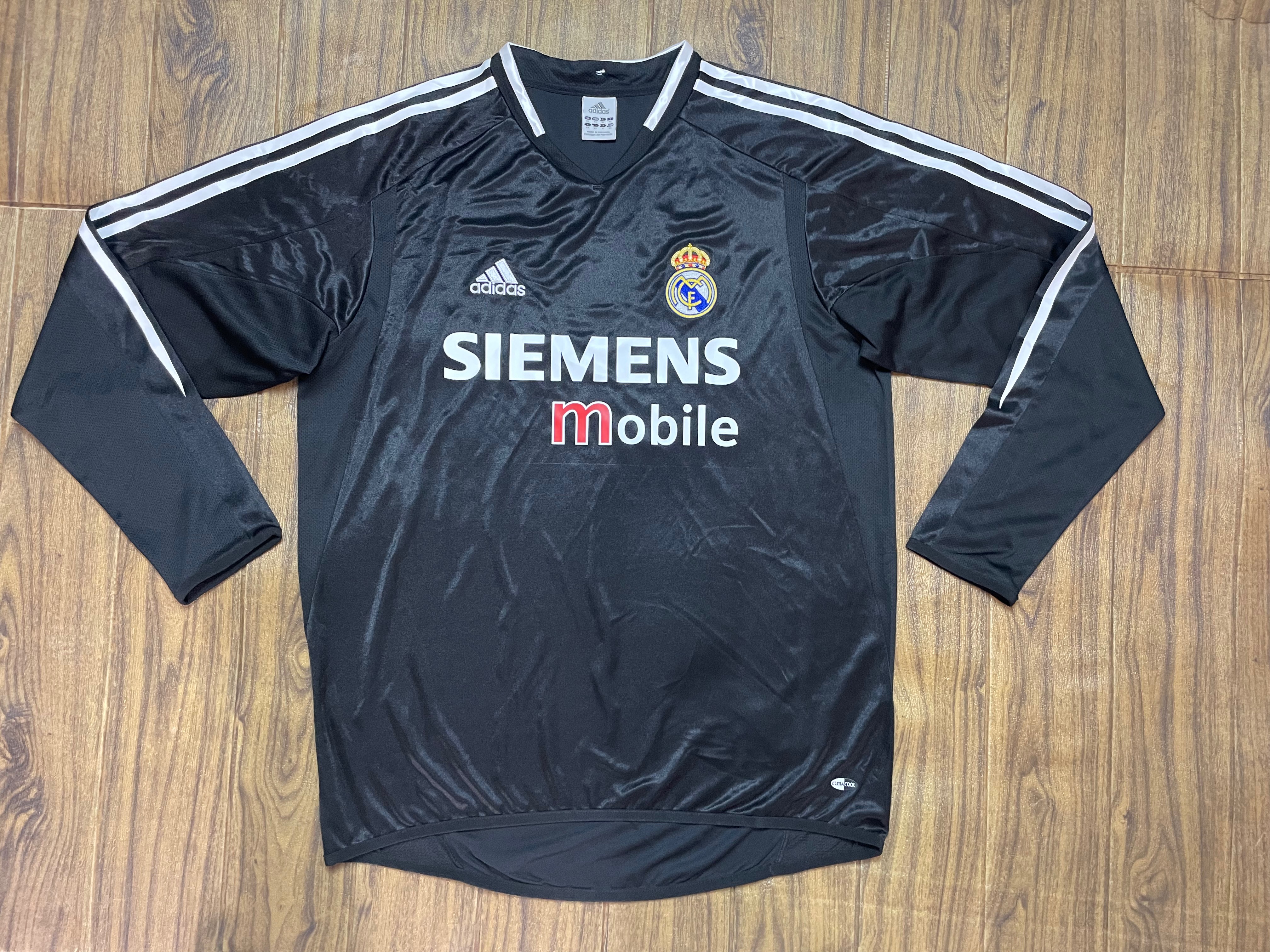 2004/05 Real Madrid Away Long Sleeve Retro Jersey