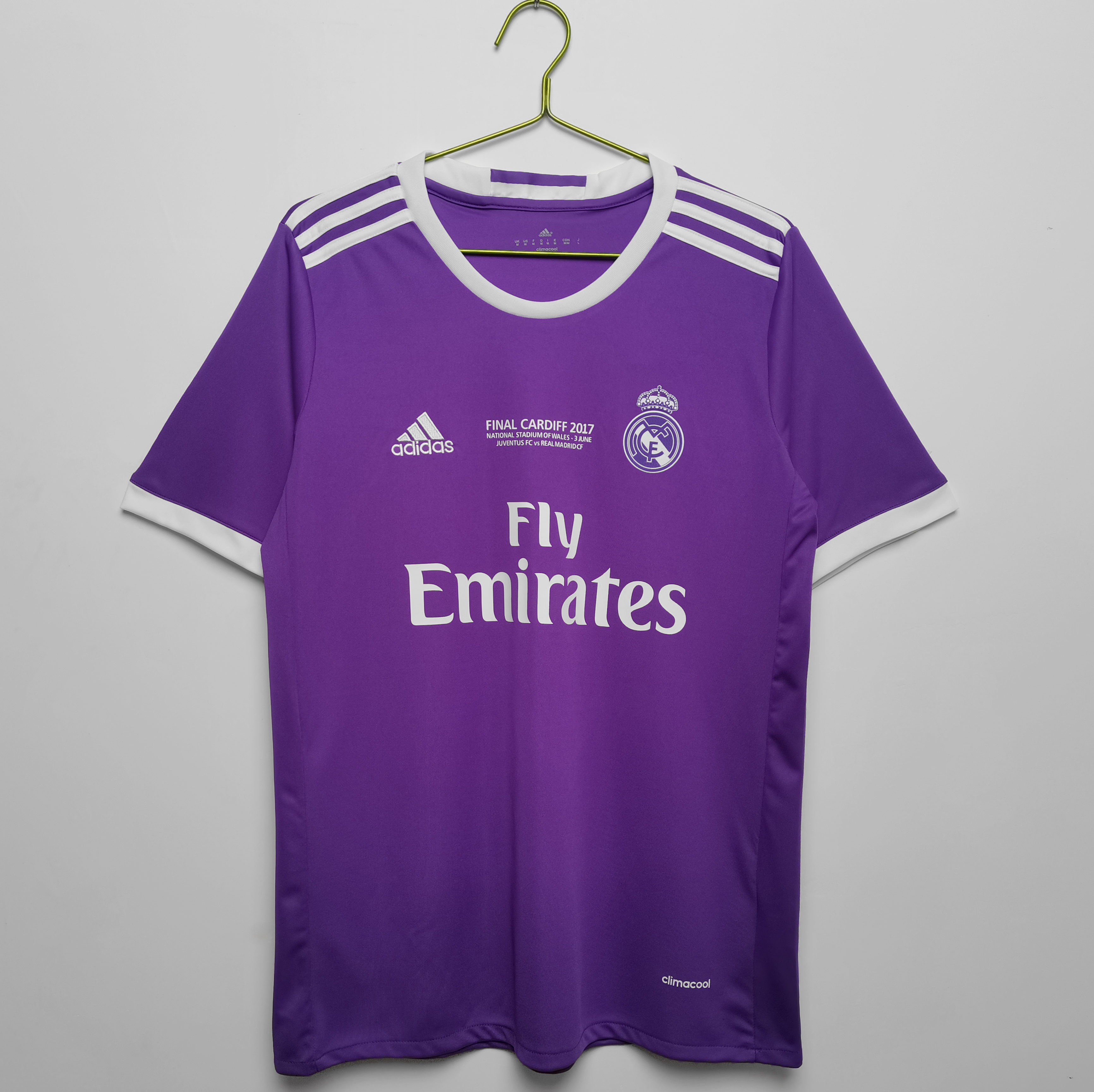 2016/17 Real Madrid Away Vintage Shirt