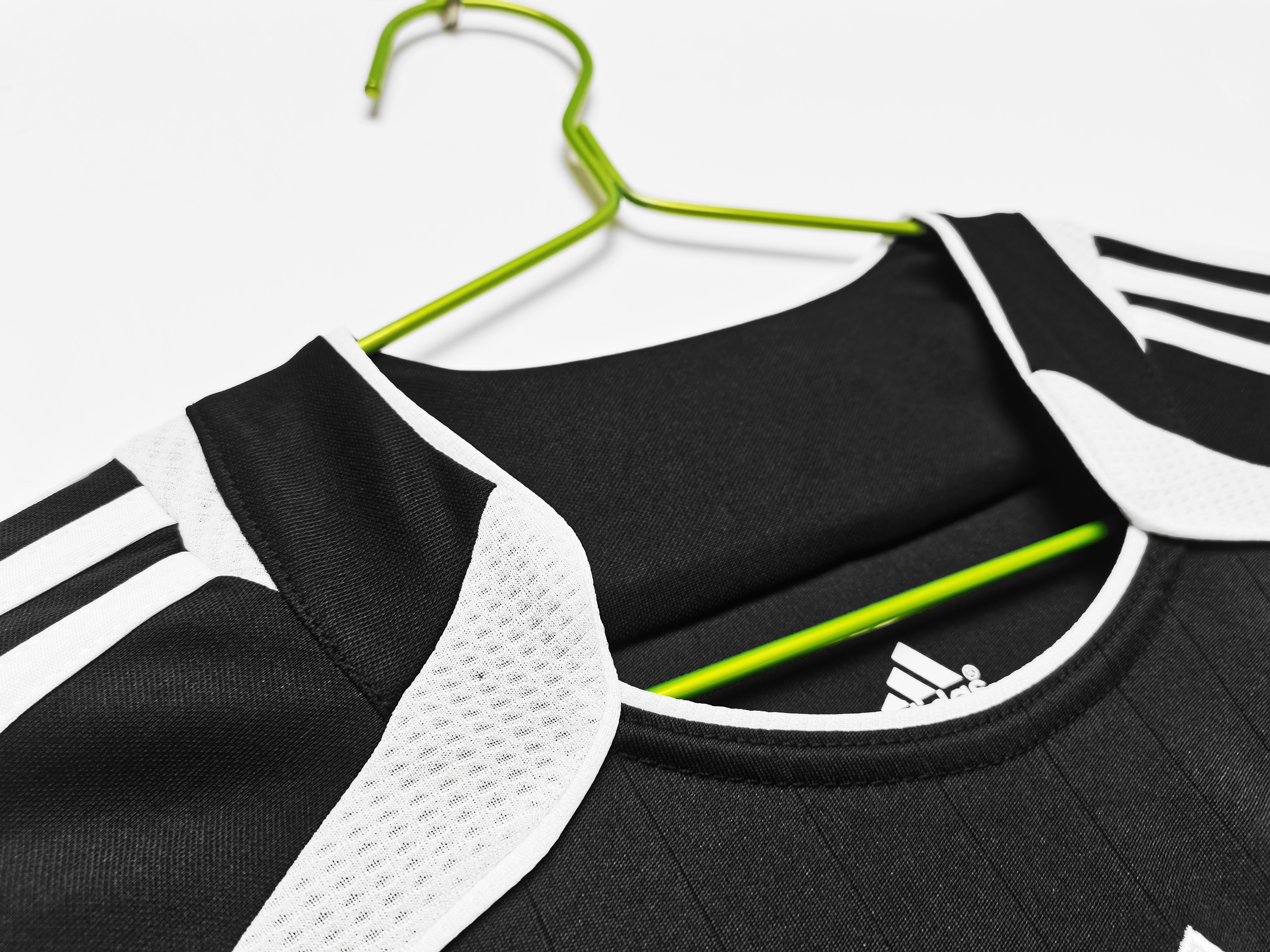 2006 Real Madrid Third Long Sleeve Vintage Shirt