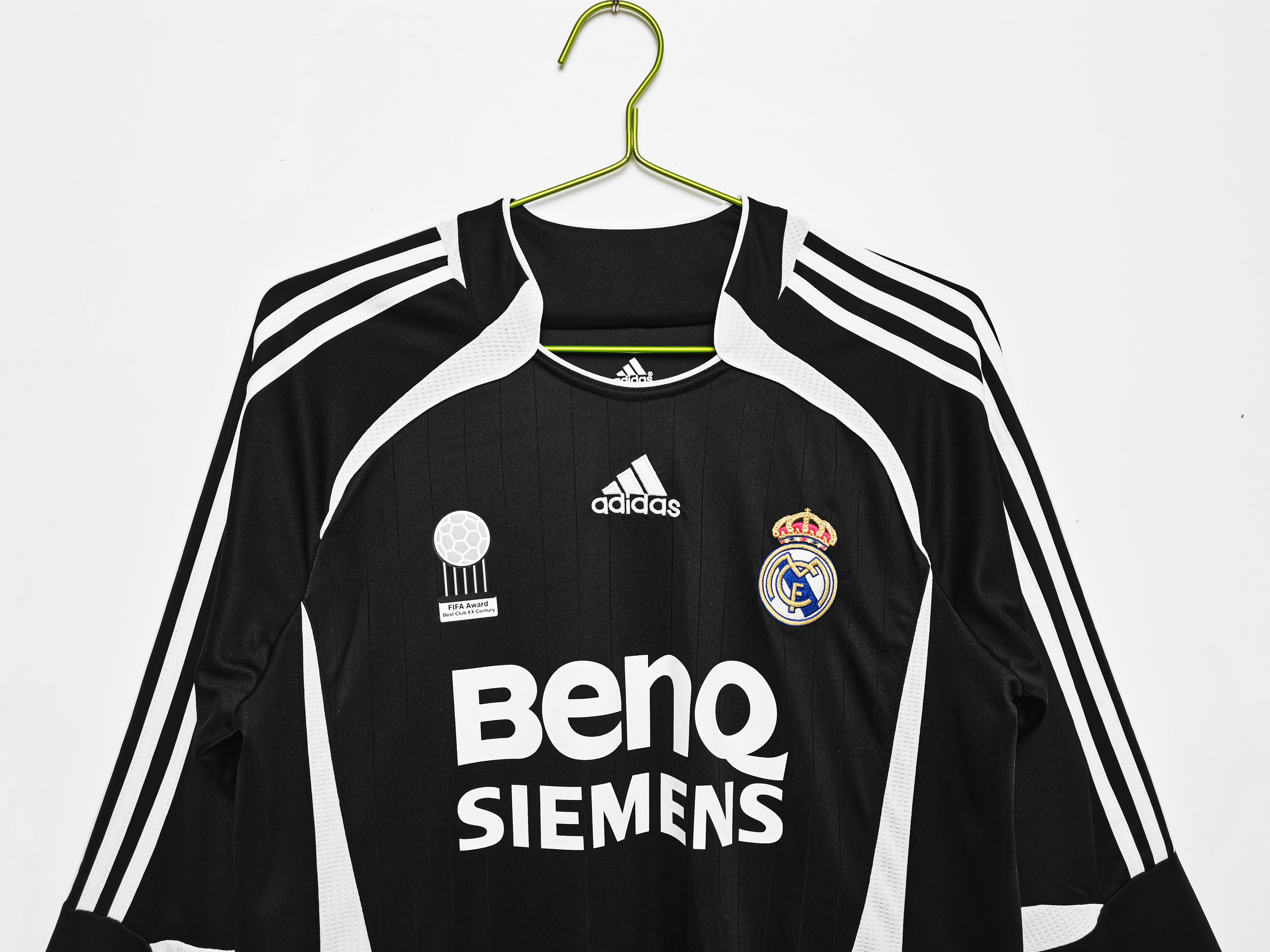 2006 Real Madrid Third Long Sleeve Vintage Shirt