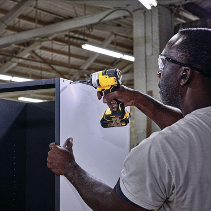 DeWalt 20V MAX Brushless Cordless Compact 0.25-Inch Impact Driver Tool