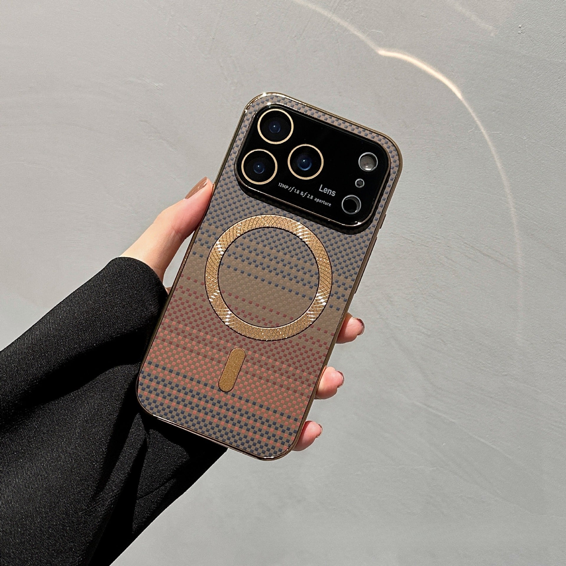 Large-view carbon fiber magnetic case for iPhone