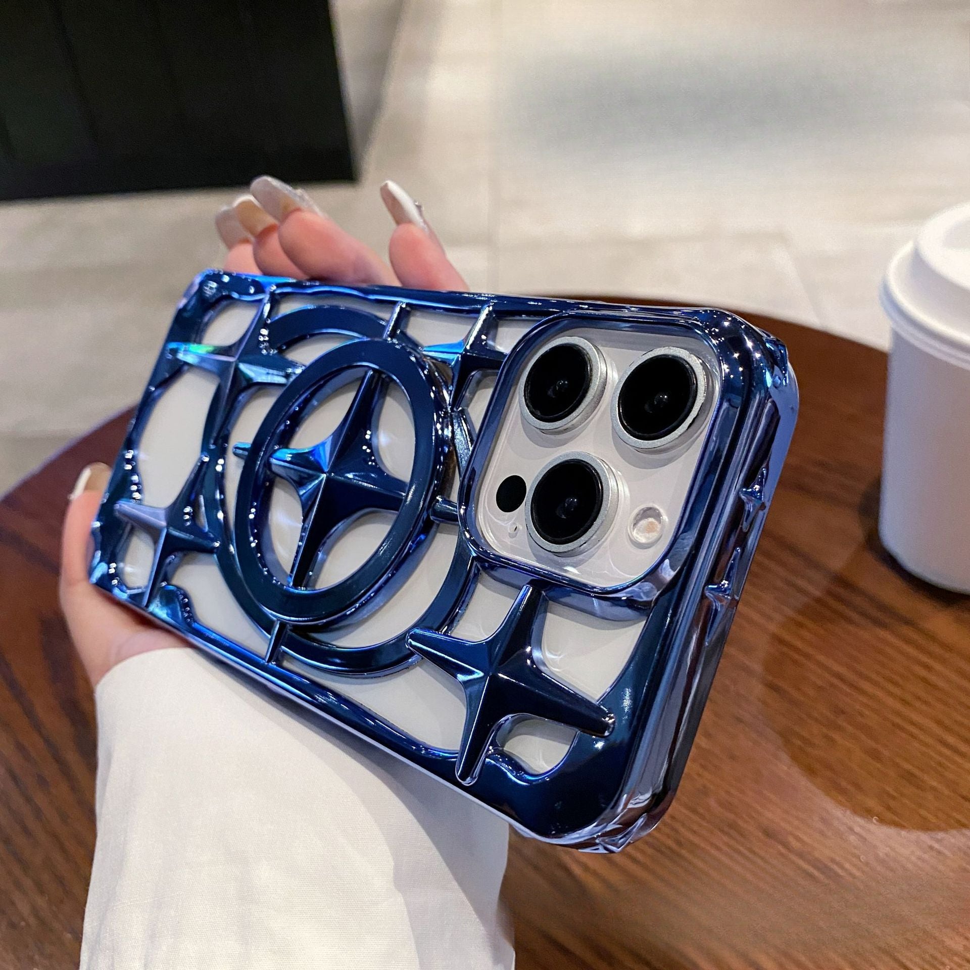 Star hollow heat dissipation magnetic case for iPhone