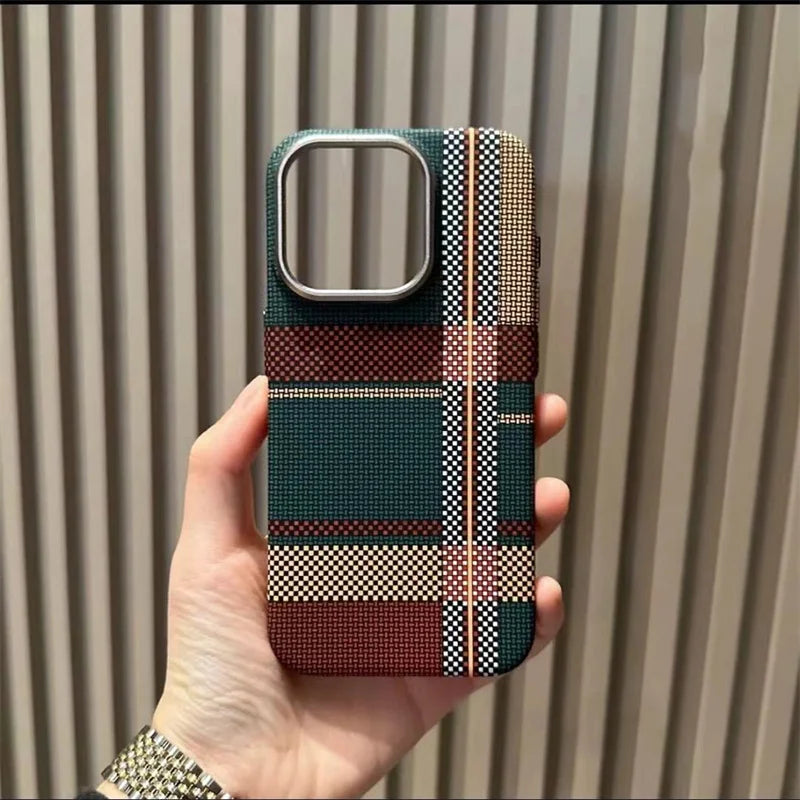 Thin Carbon Fibre Relief MagSafe Case for iPhone