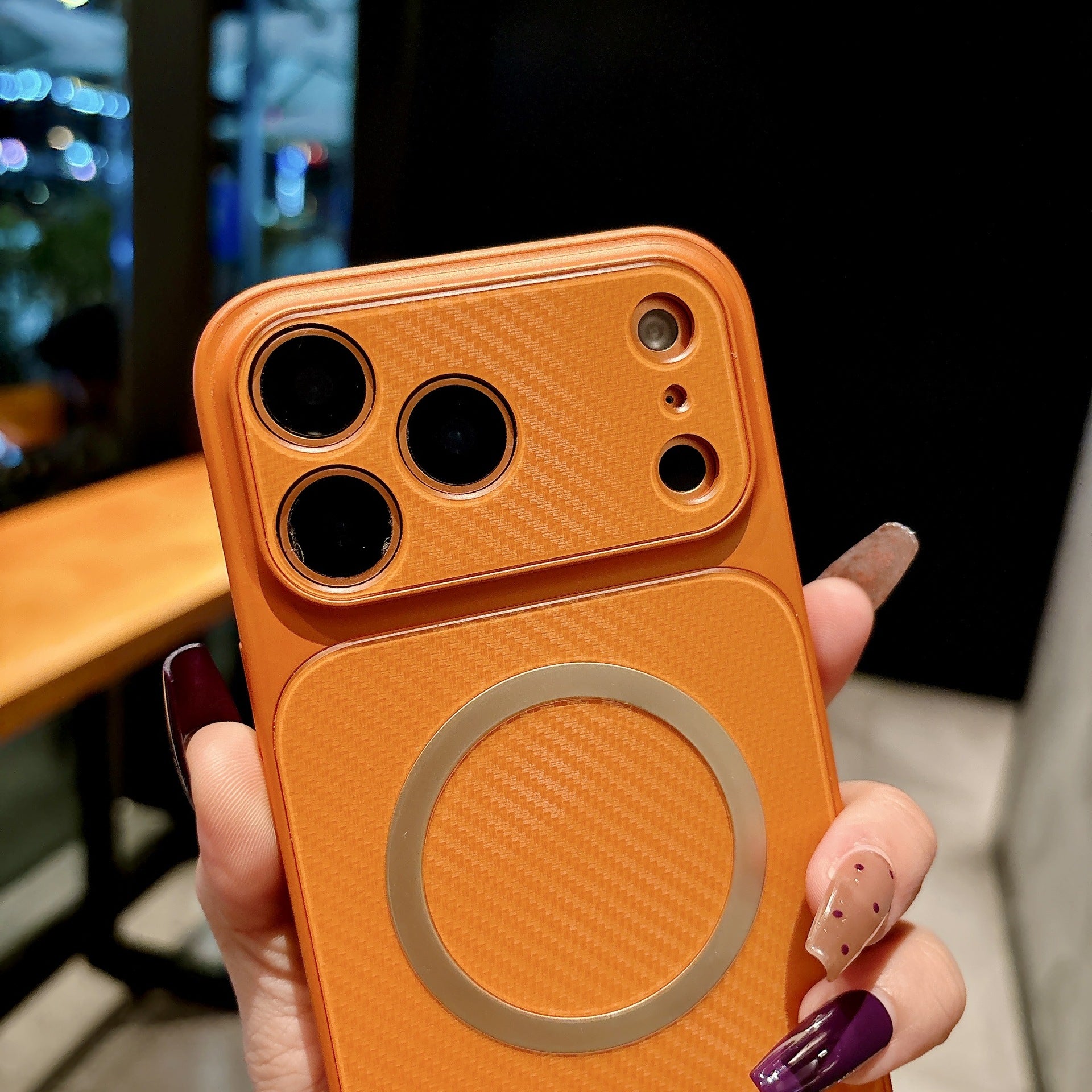 Carbon fiber patterned magnetic case for iPhone