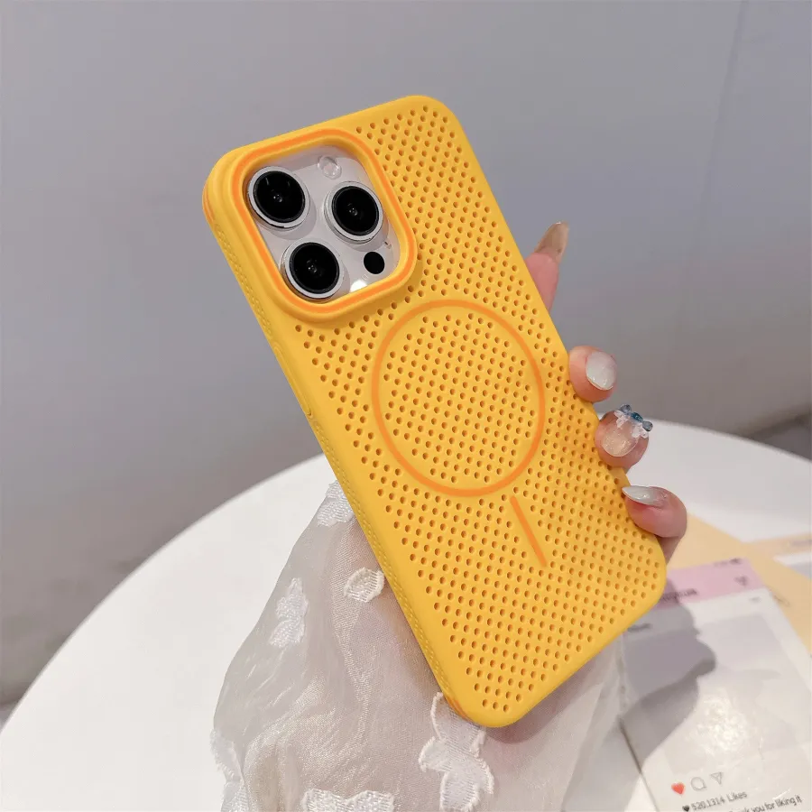 Heat dissipation breathable ultra-thin case for iPhone