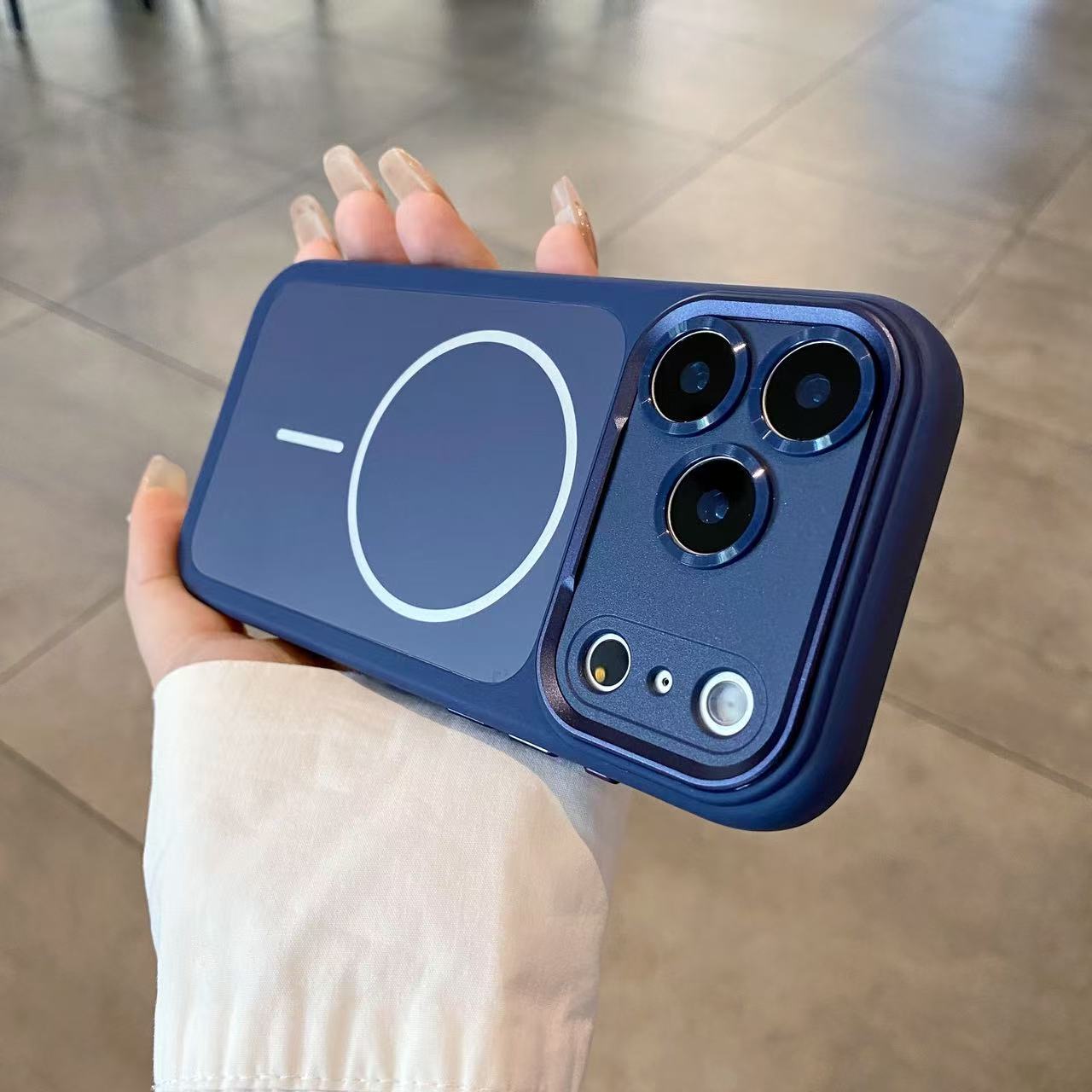 Original color magnetic anti-drop case for iPhone