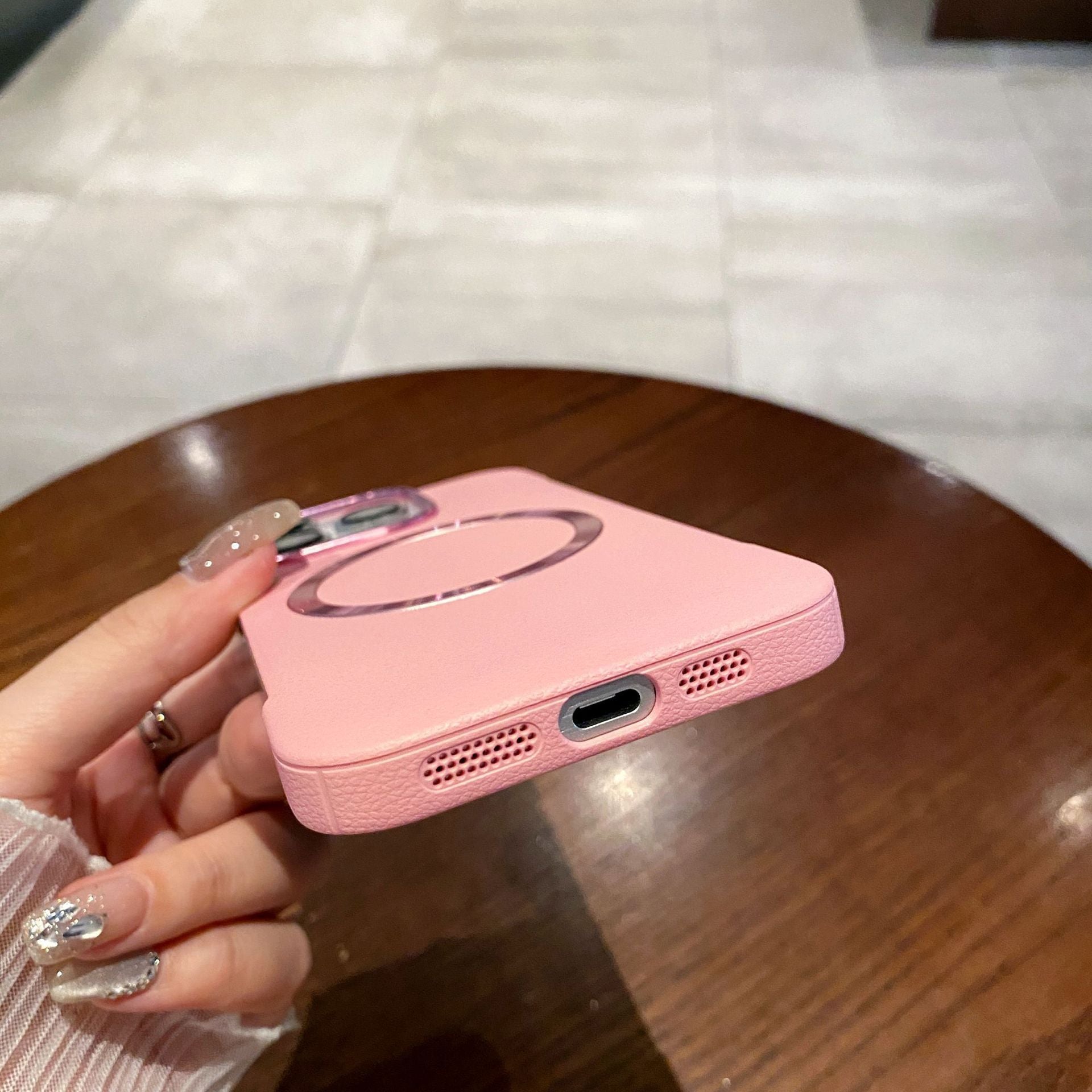High-quality lychee pattern heat dissipation borderless magnetic  case For iPhone
