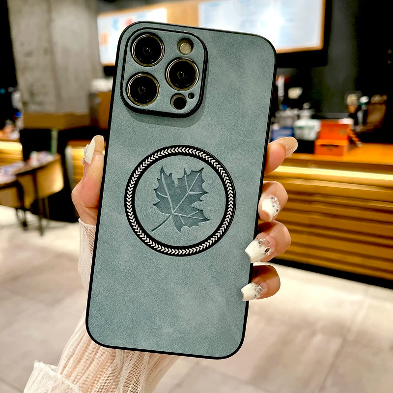 Retro Leather Maple Leaf Case For iPhone  For Magsafe Charge Covers
