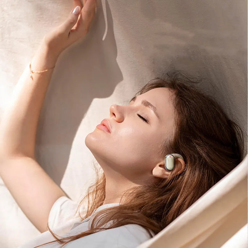 Stereo Sports Waterproof Wireless Bluetooth Earphones with Microphone