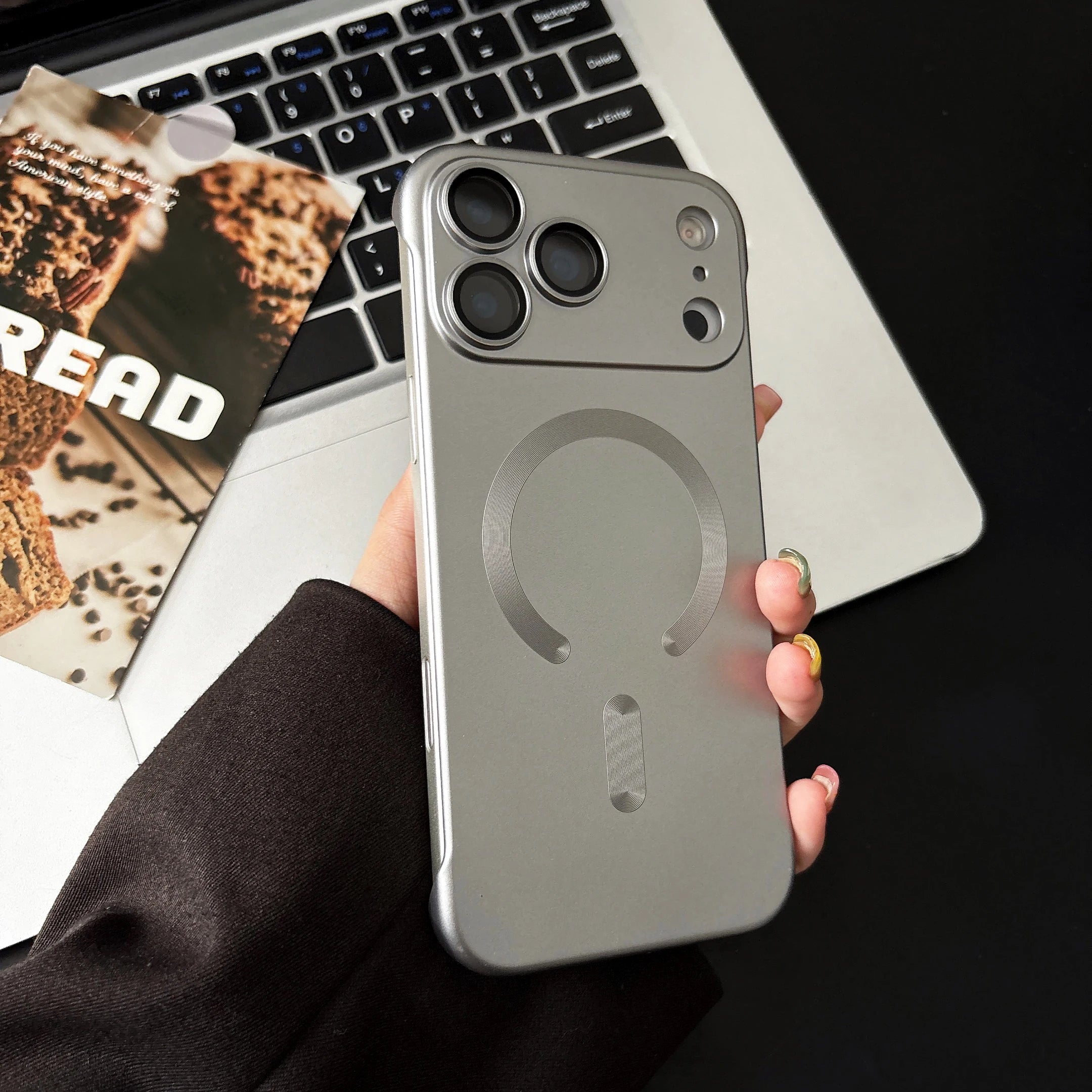 Ultra Thin Matte Magnetic Frameless Case For iPhone