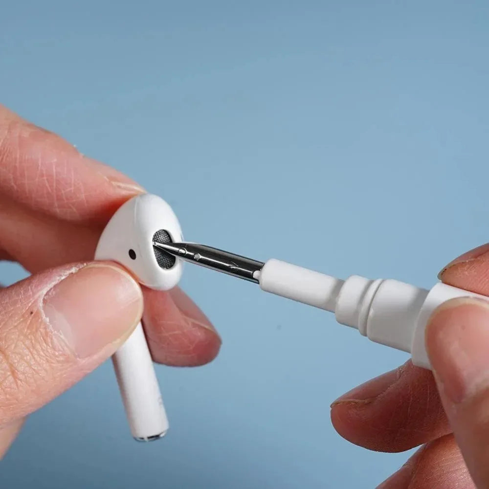 2-in-1 Earphone Cleaning Kit