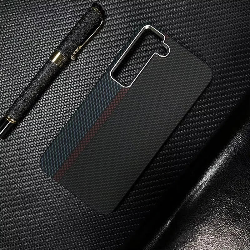 Thin Carbon Fibre Relief MagSafe Case for Samsung