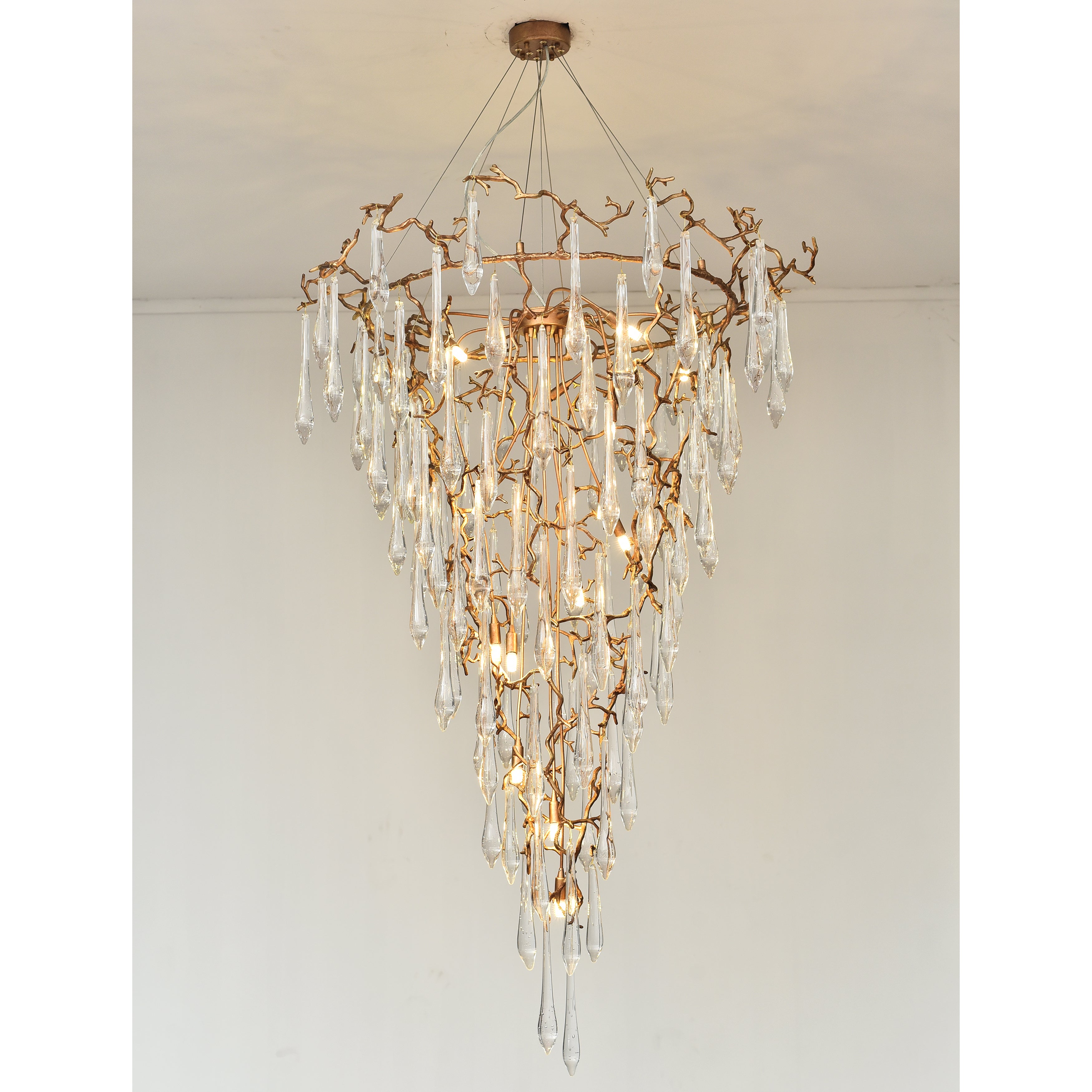 Branching Round Foyer Teardrop Chandelier-konalight
