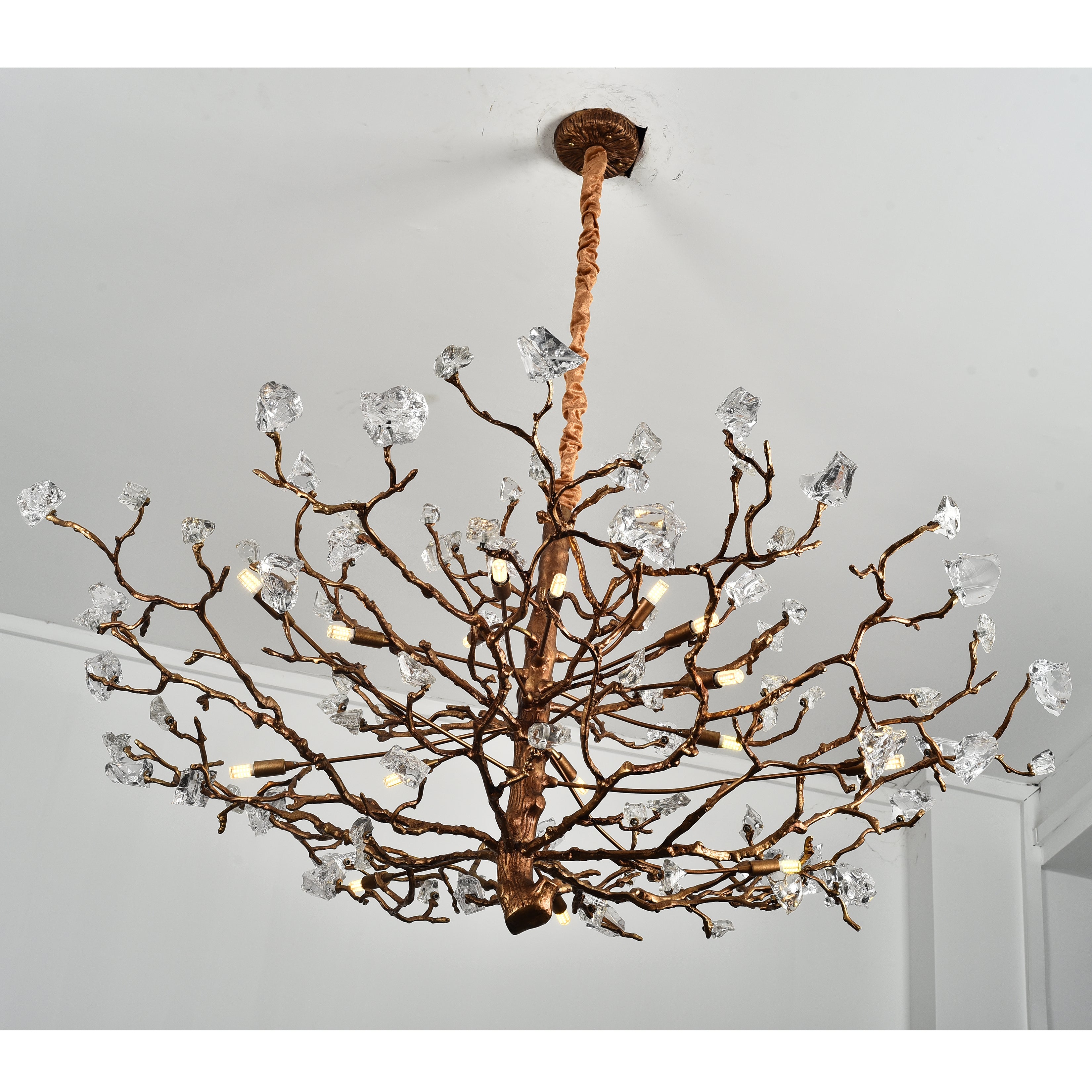 Branching Gemstone Brass Round Chandelier-konalight