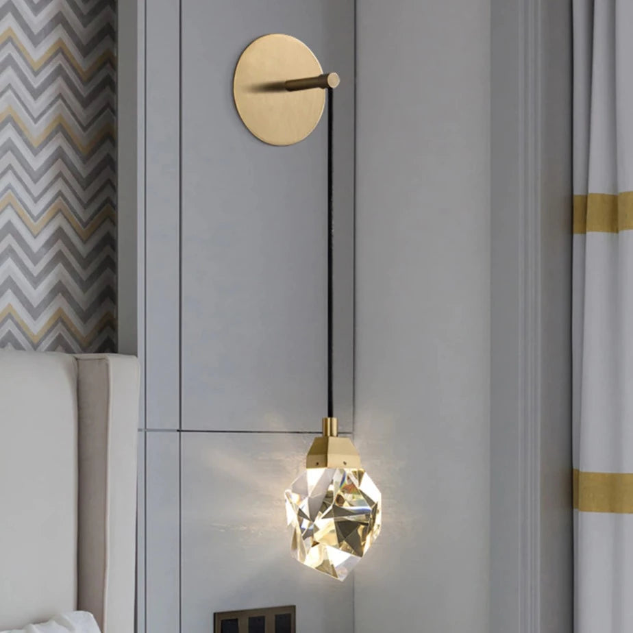 Faceted Crystal Wire Brass Wall Sconce-konalight