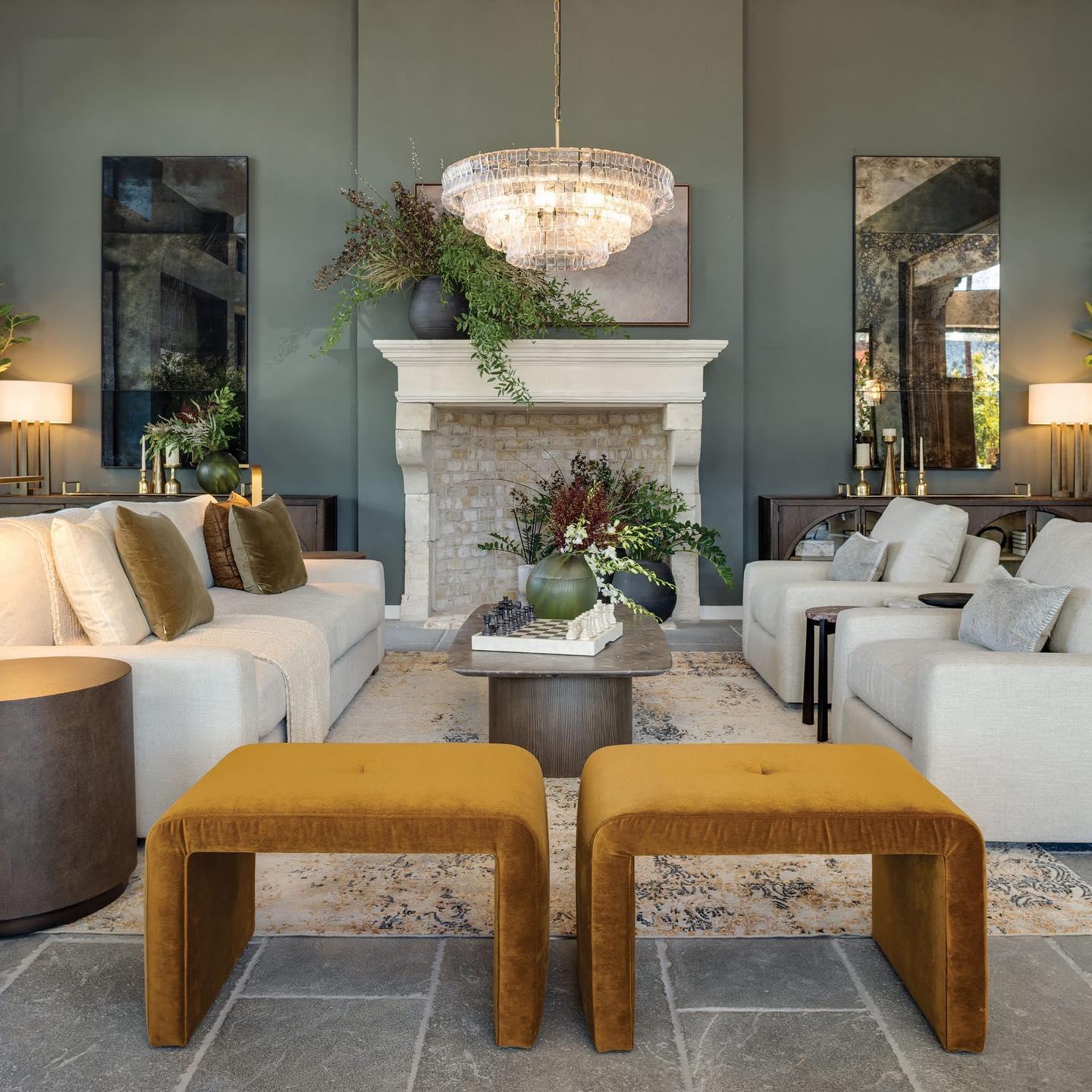 Ghiaccio Round Chandelier 24"36"48"60"