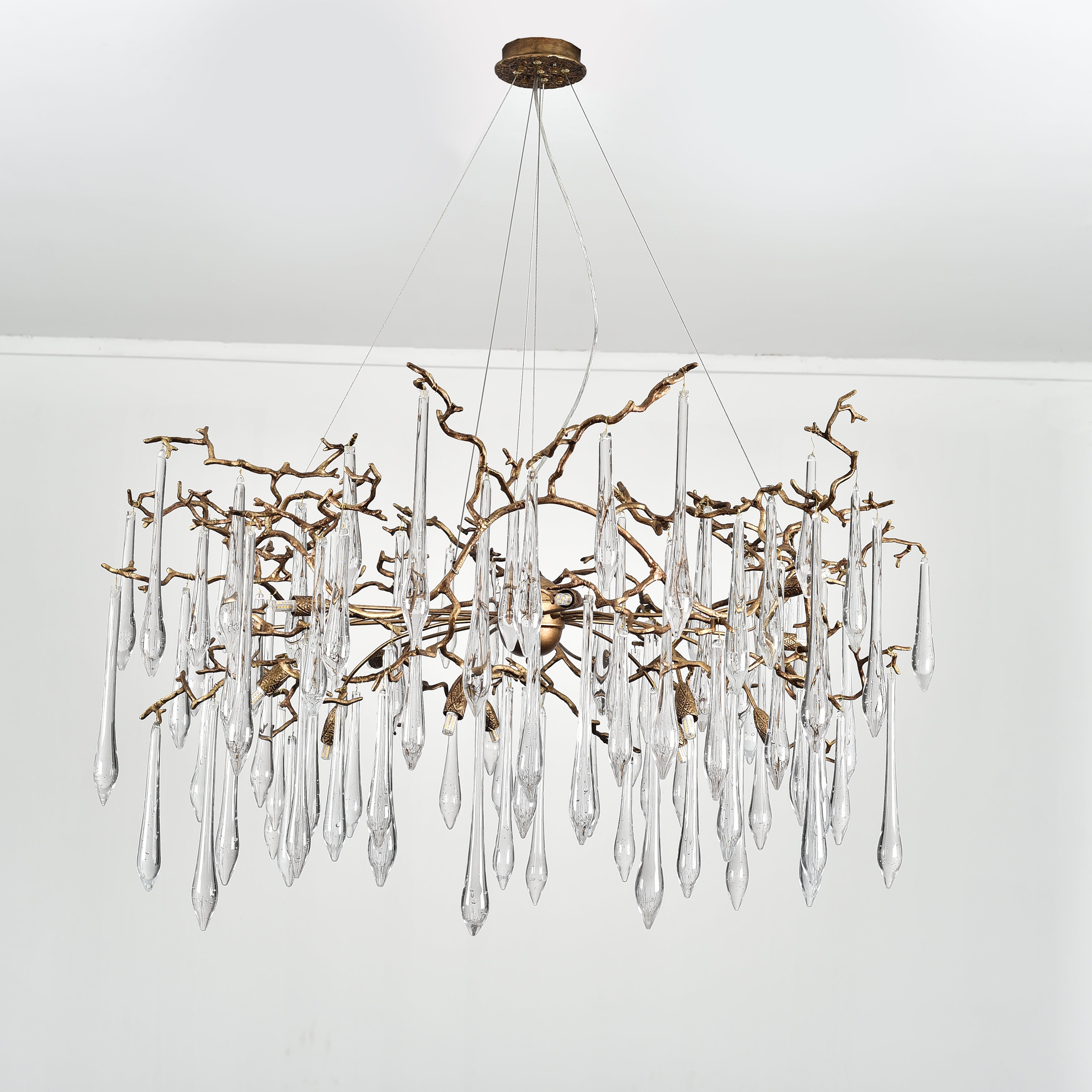 Branching Brass Extended Teardrop Round Chandelier-konalight