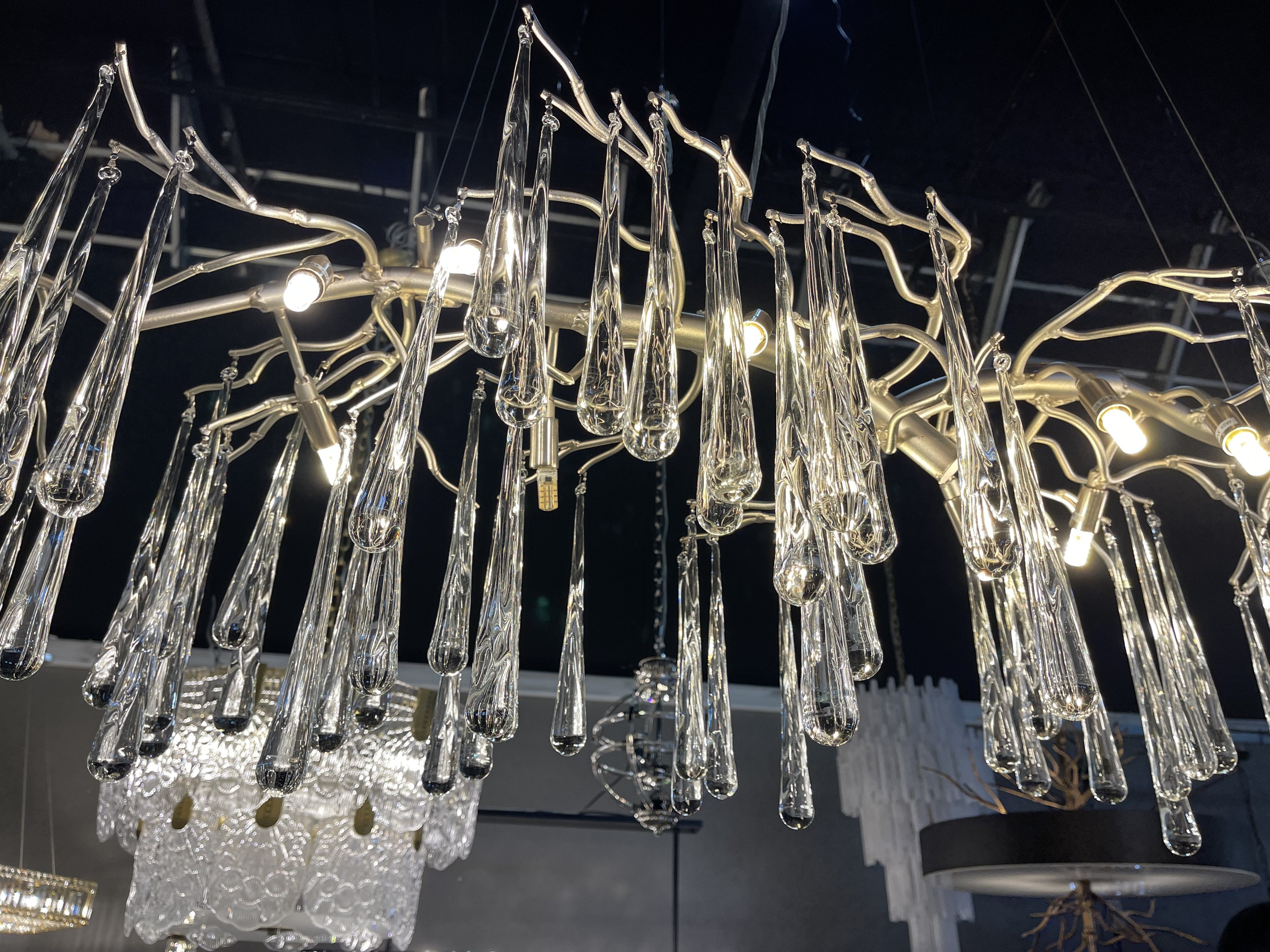 Branching Linear Organic Chandelier-konalight