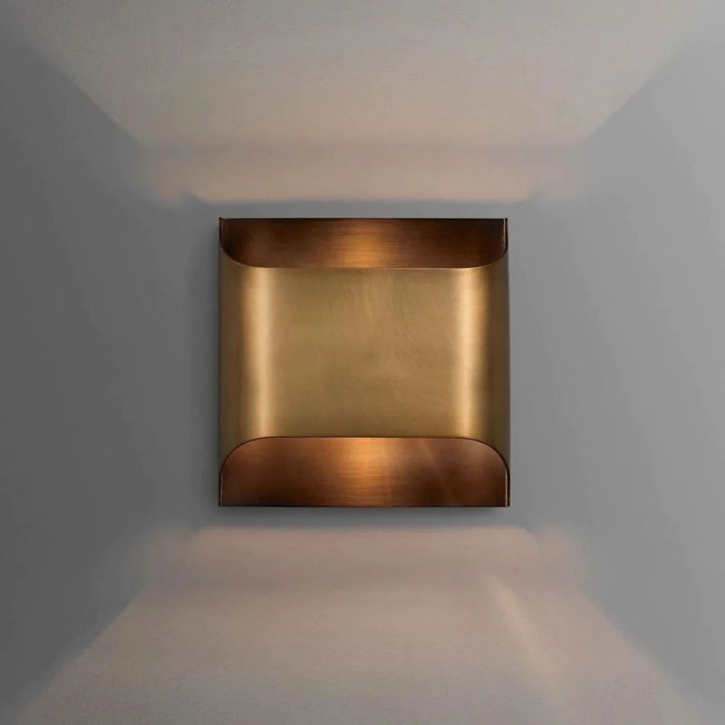 Domy Brass Wall Sconce 8"