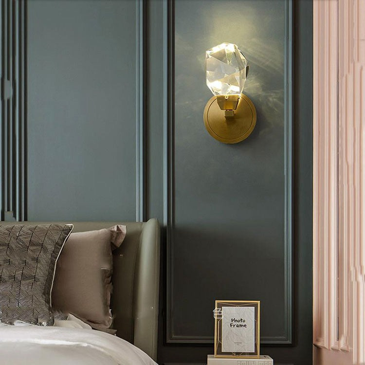 Faceted Crystal Masonry Brass Wall Sconce-konalight