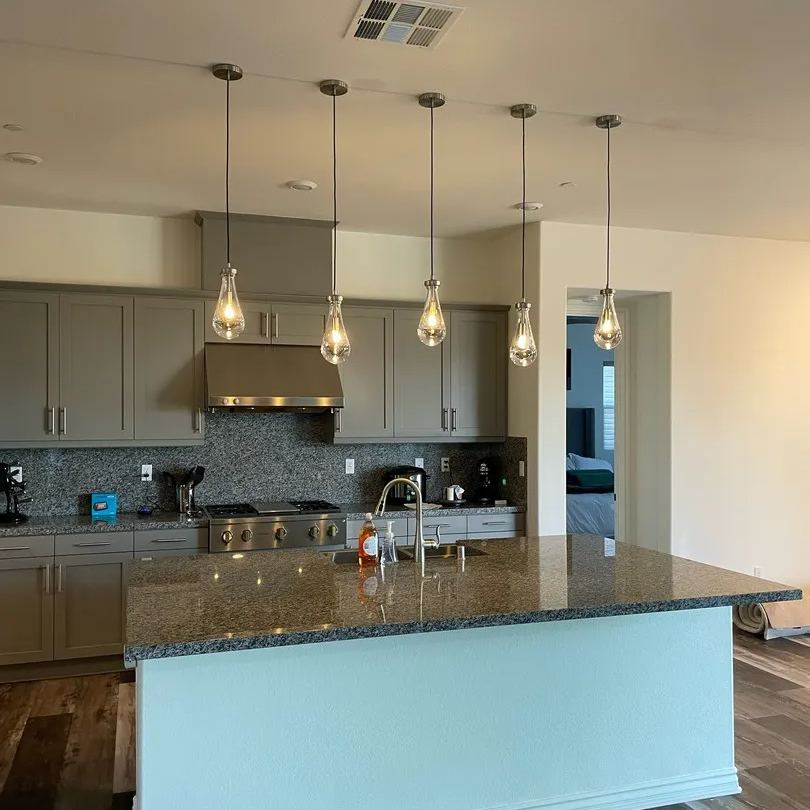 Raindrop Pendant Light-konalight