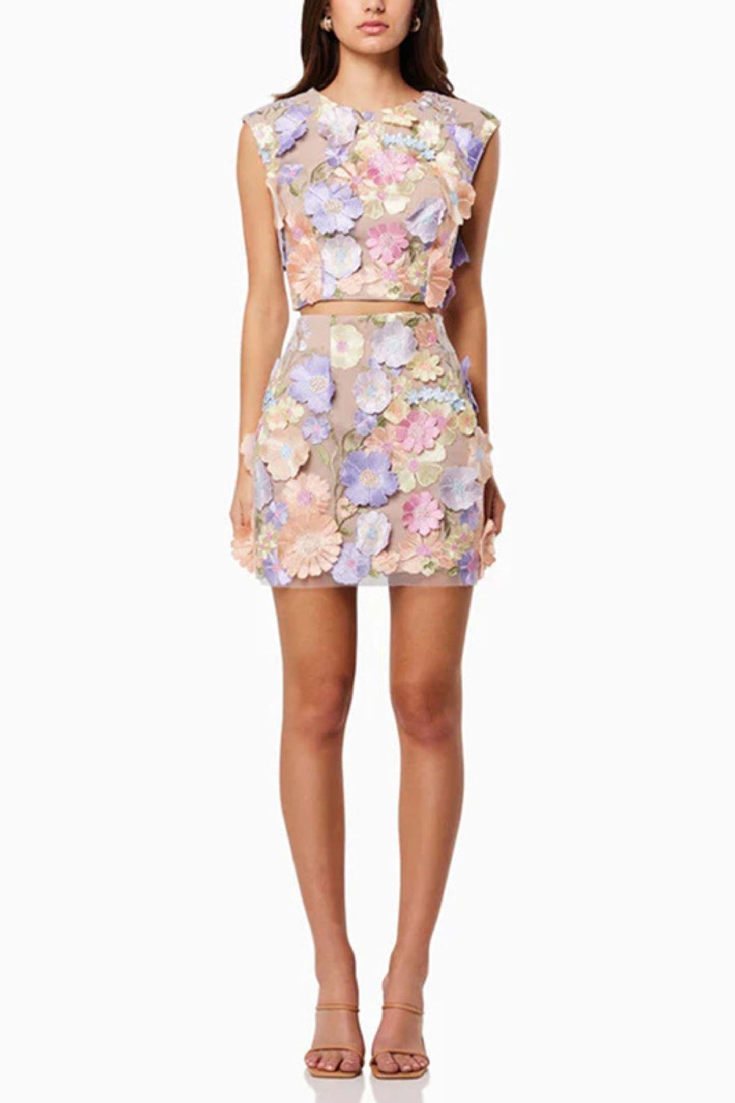 FLORAL CROP TOP SKIRT SET IN 3D LACE