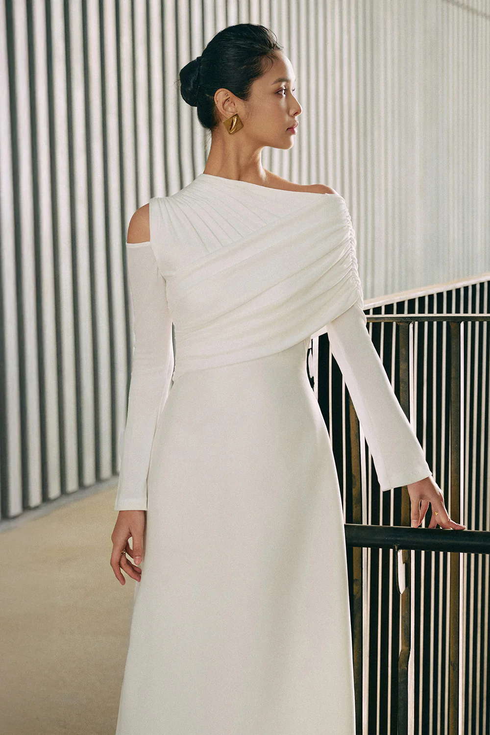 Luminous A-line Asymmetric Shoulder Jersey Maxi Dress