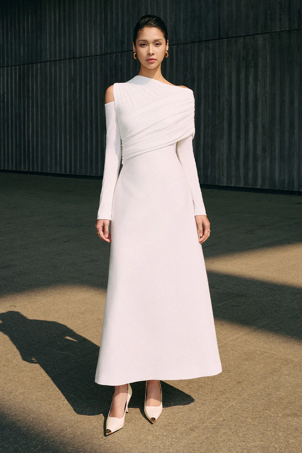 Luminous A-line Asymmetric Shoulder Jersey Maxi Dress