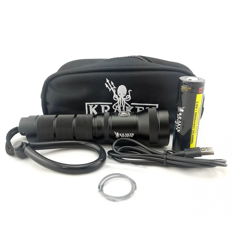 Kraken NR2000 portable diving fill light with 2000 lumens and a 6-degree angle
