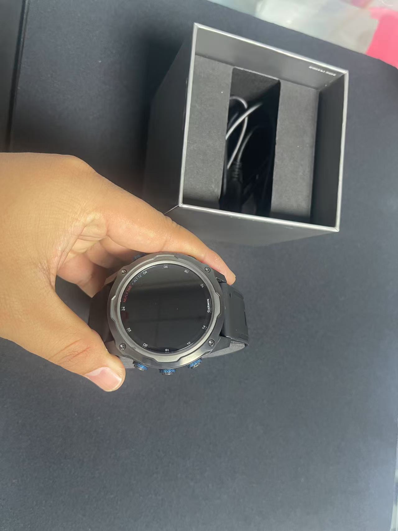 Garmin Descent Mk2i Titanium Carbon Gray DLC w/Rubber Strap - English
