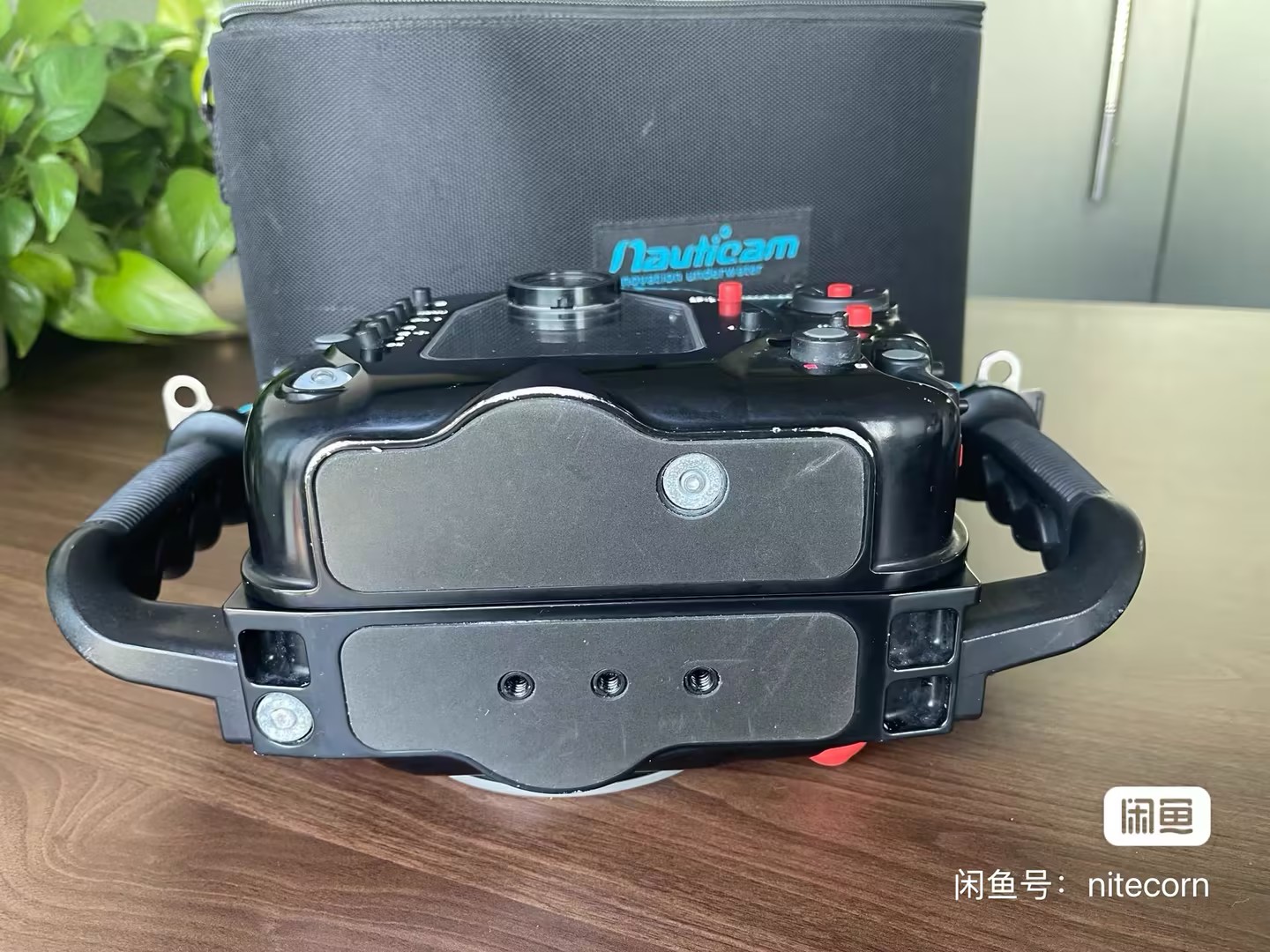 Nauticam Nikon D850 Underwater Housing NA-D850 SKU: # NA-17222 (used,)